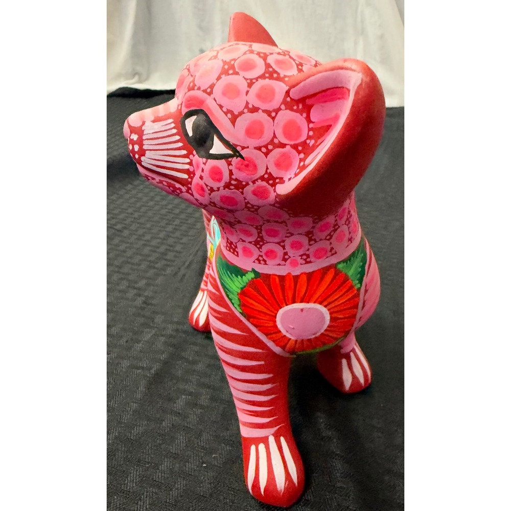 Mexican Folk Art Chihuahua Figurine Hand Painted Ceramic Talavera Style 8" Dog - Picture 5 of 8